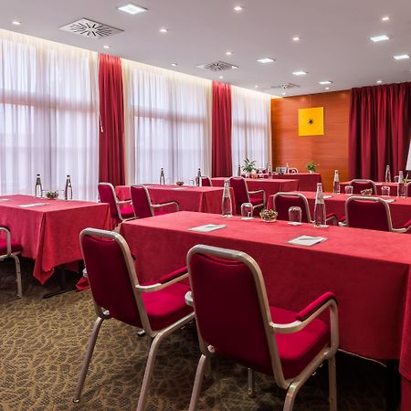 Crowne Plaza Venice East By Ihg Quarto d'Altino Bagian luar foto