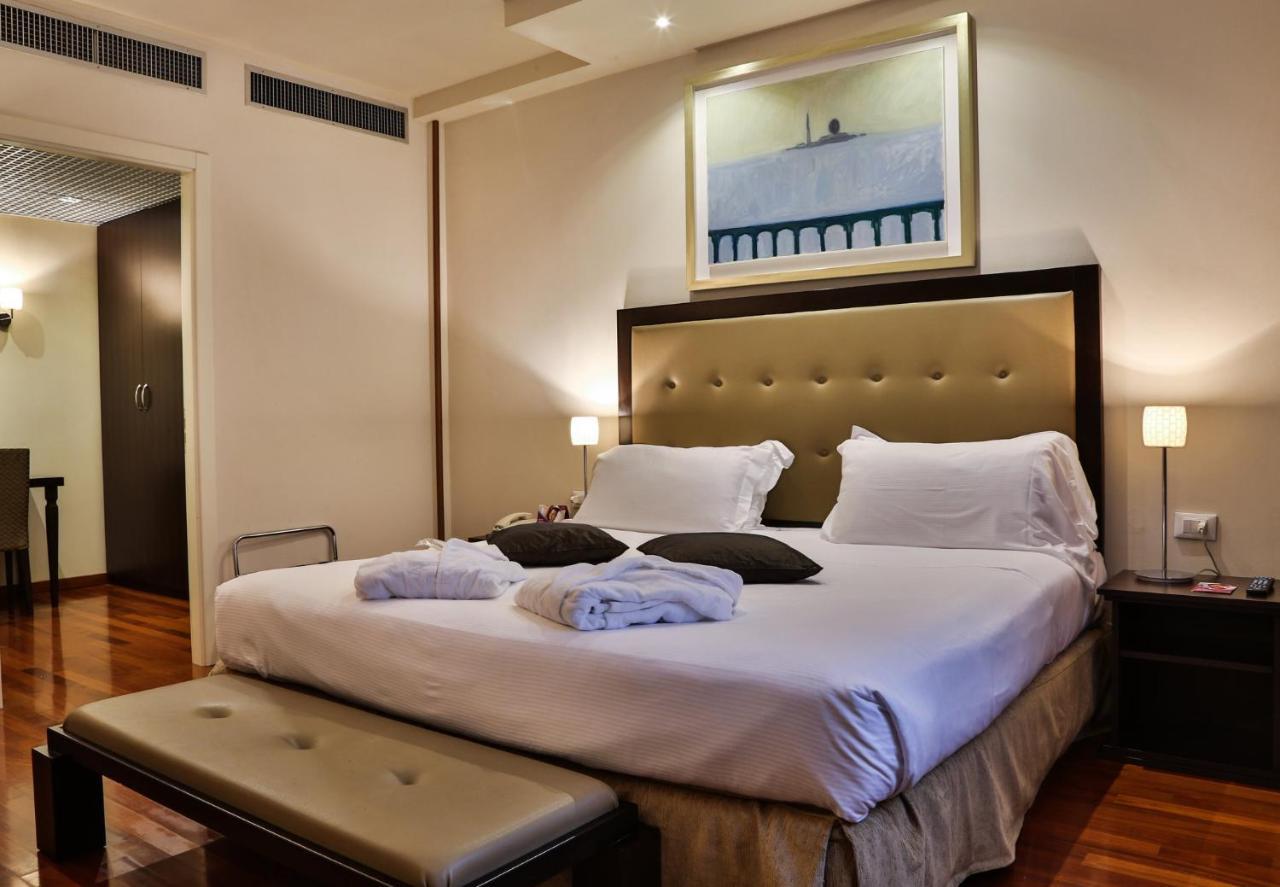 Crowne Plaza Venice East By Ihg Quarto d'Altino Bagian luar foto