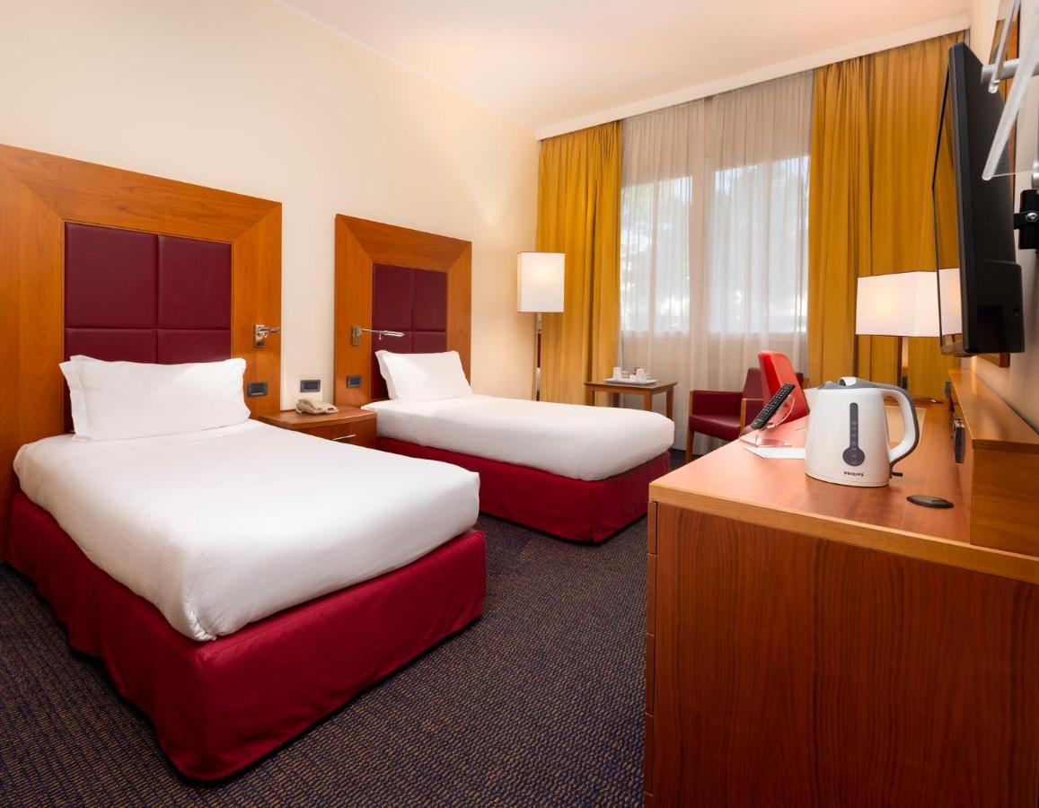 Crowne Plaza Venice East By Ihg Quarto d'Altino Bagian luar foto
