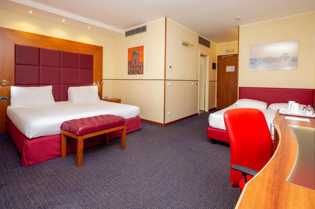 Crowne Plaza Venice East By Ihg Quarto d'Altino Bagian luar foto
