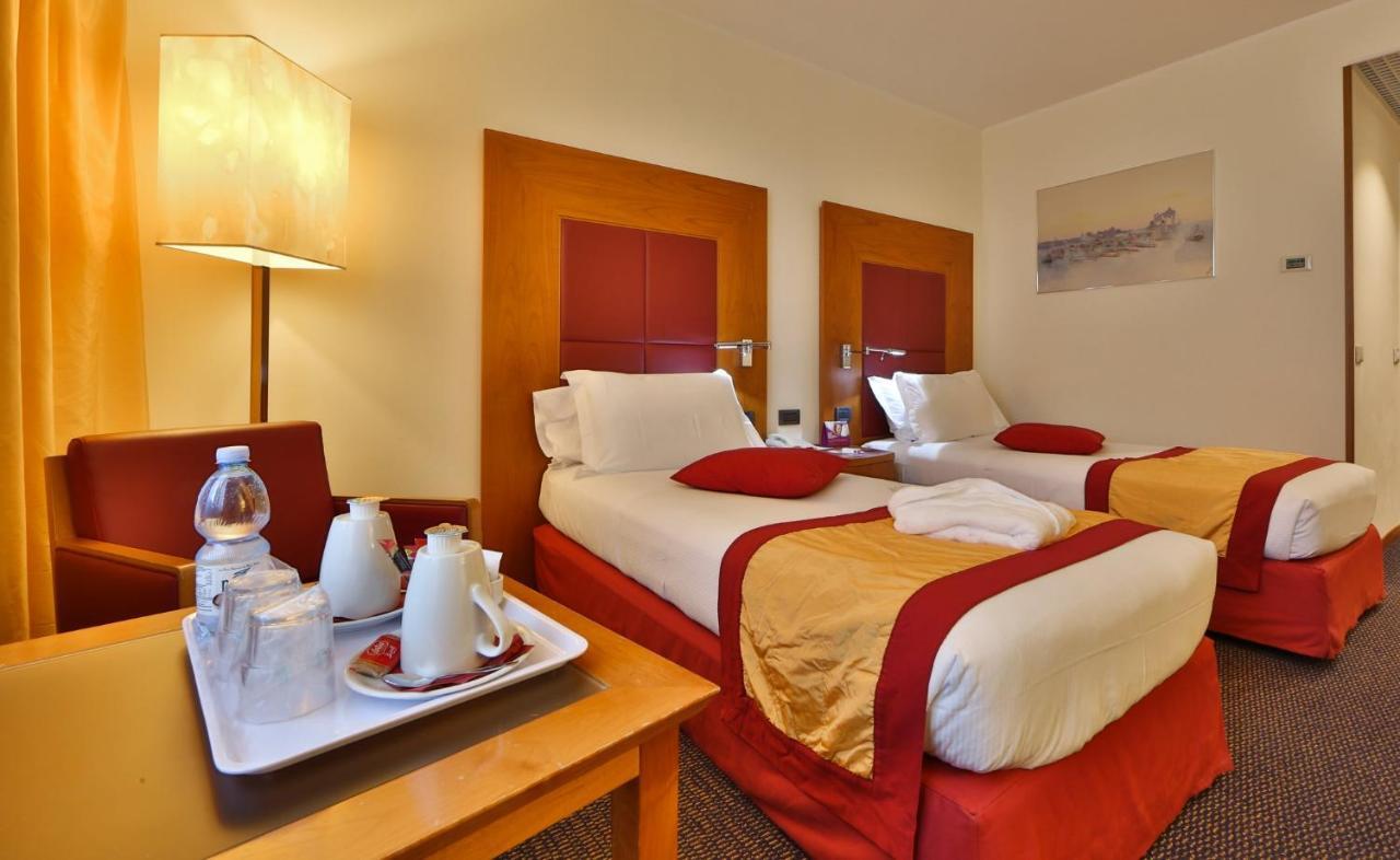 Crowne Plaza Venice East By Ihg Quarto d'Altino Bagian luar foto