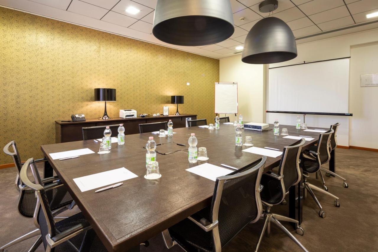 Crowne Plaza Venice East By Ihg Quarto d'Altino Bagian luar foto